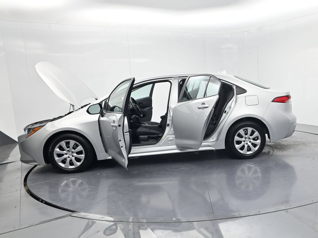 Used 2023 Toyota Corolla LE FWD image 63