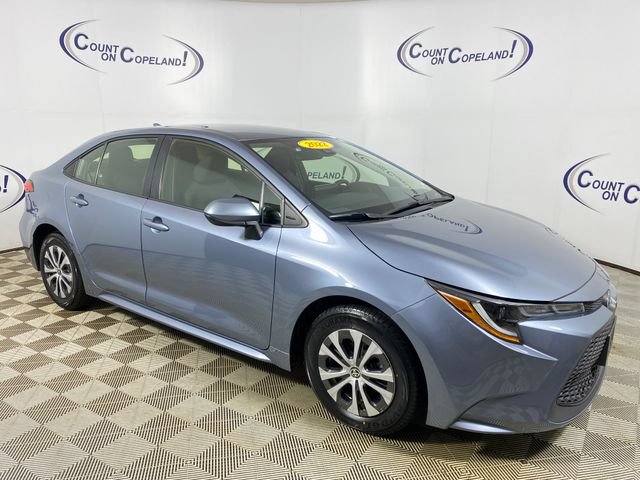 Used 2022 Toyota Corolla LE FWD image 1