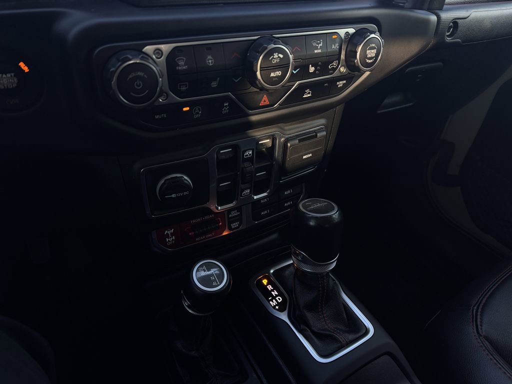 Used 2020 Jeep Gladiator Rubicon image 21