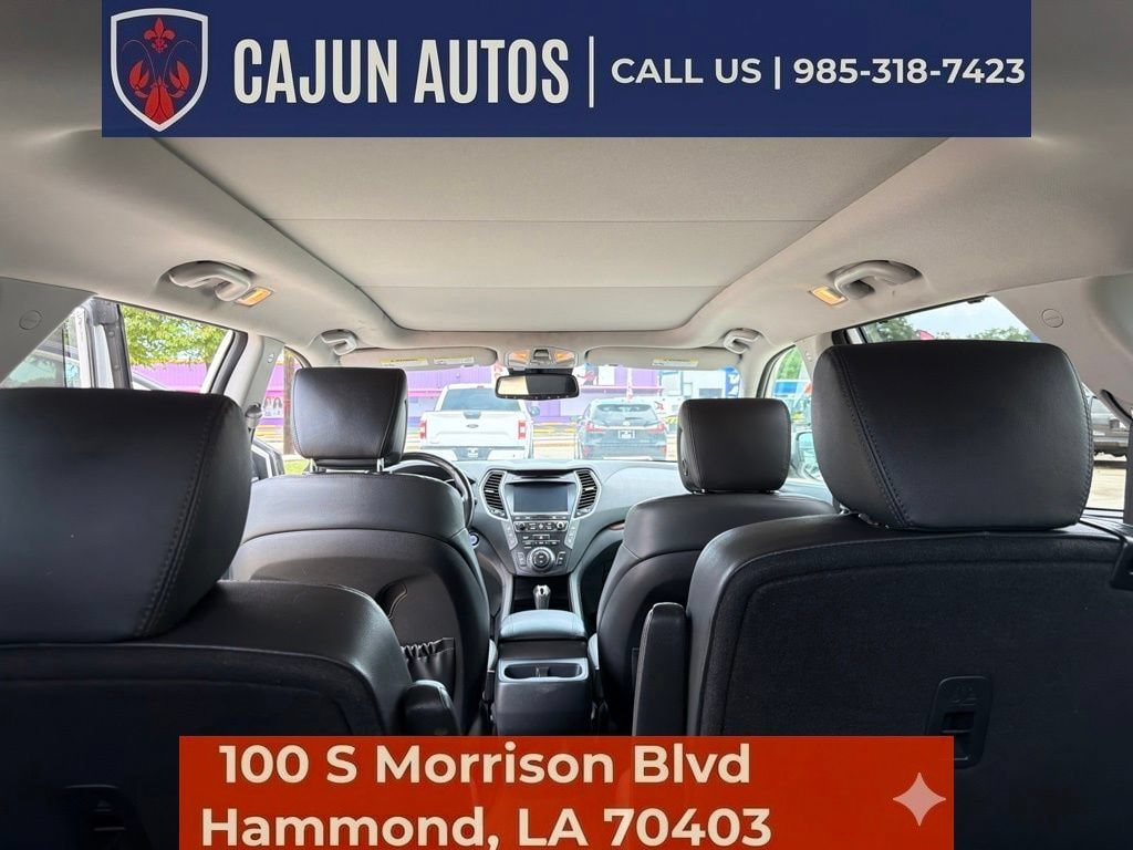 Used 2017 Hyundai Santa Fe Limited FWD image 40