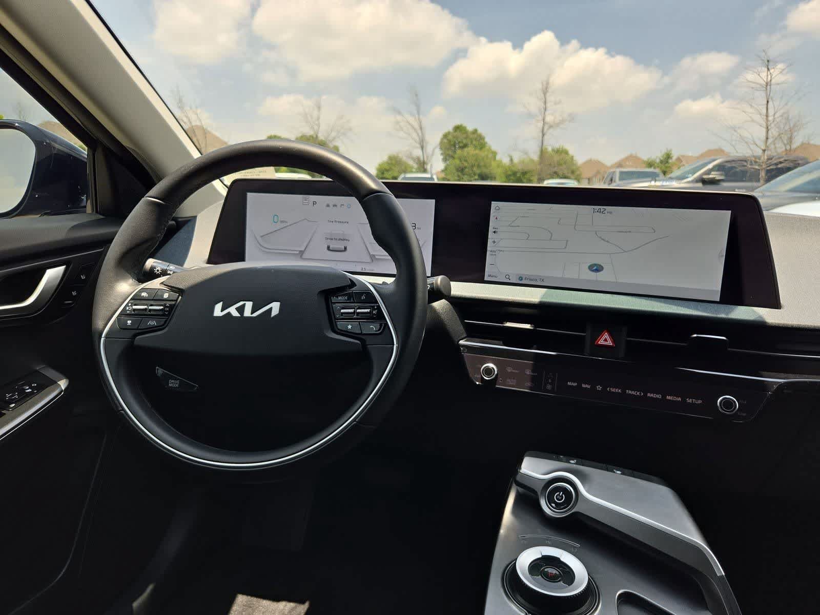 Certified 2024 Kia EV6 Light RWD image 4