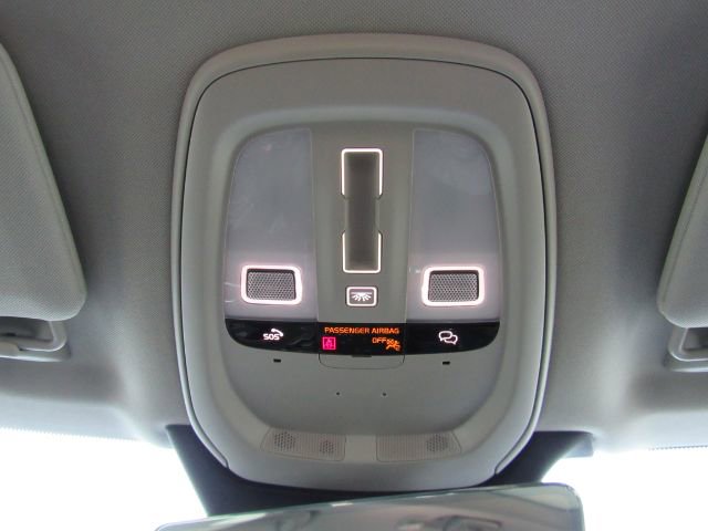 Used 2025 Volvo XC90 T8 Plus w/ Protection Package Premier image 52