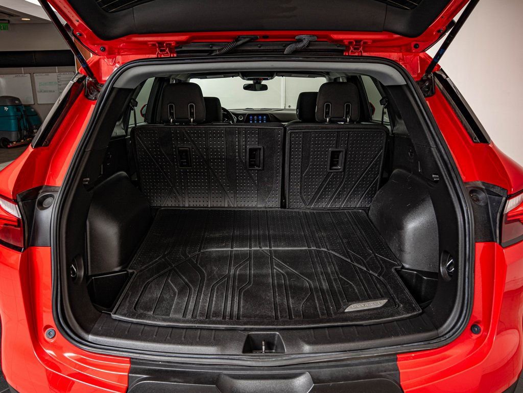 Used 2020 Chevrolet Blazer LT AWD/4WD image 35