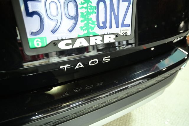 Used 2024 Volkswagen Taos SE image 17