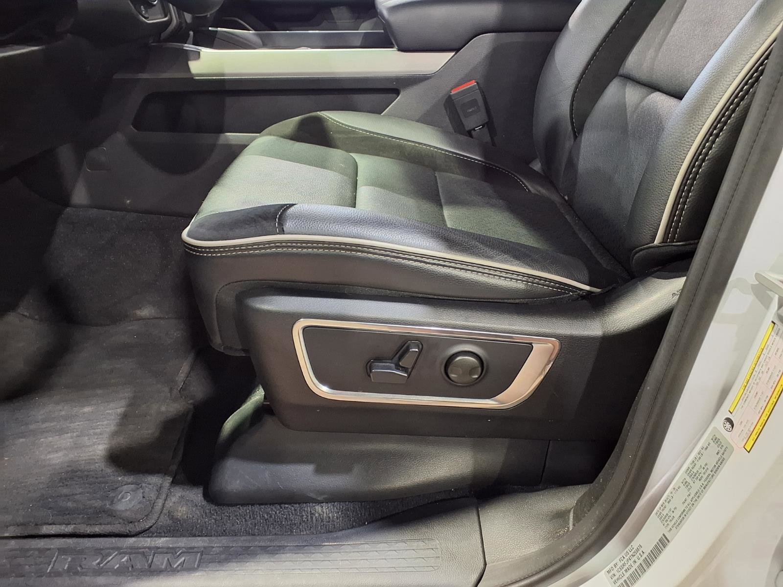 Used 2026 RAM 1500 Laramie image 18