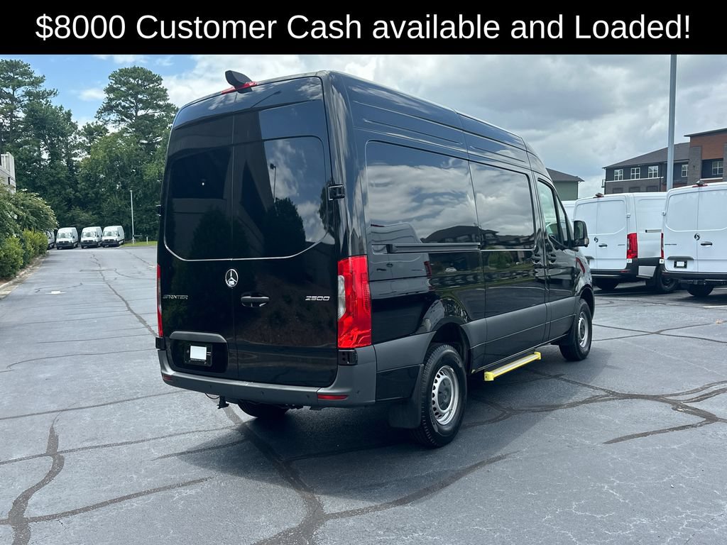 Used 2025 Mercedes-Benz Sprinter 2500 image 7