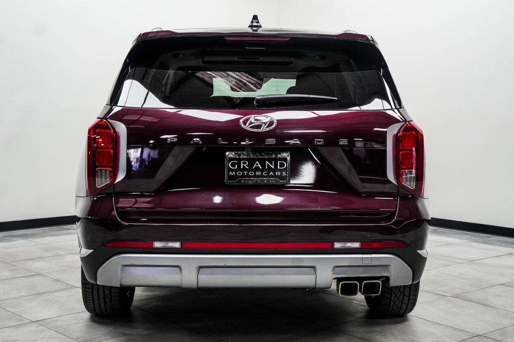 Used 2024 Hyundai Palisade Limited FWD image 9