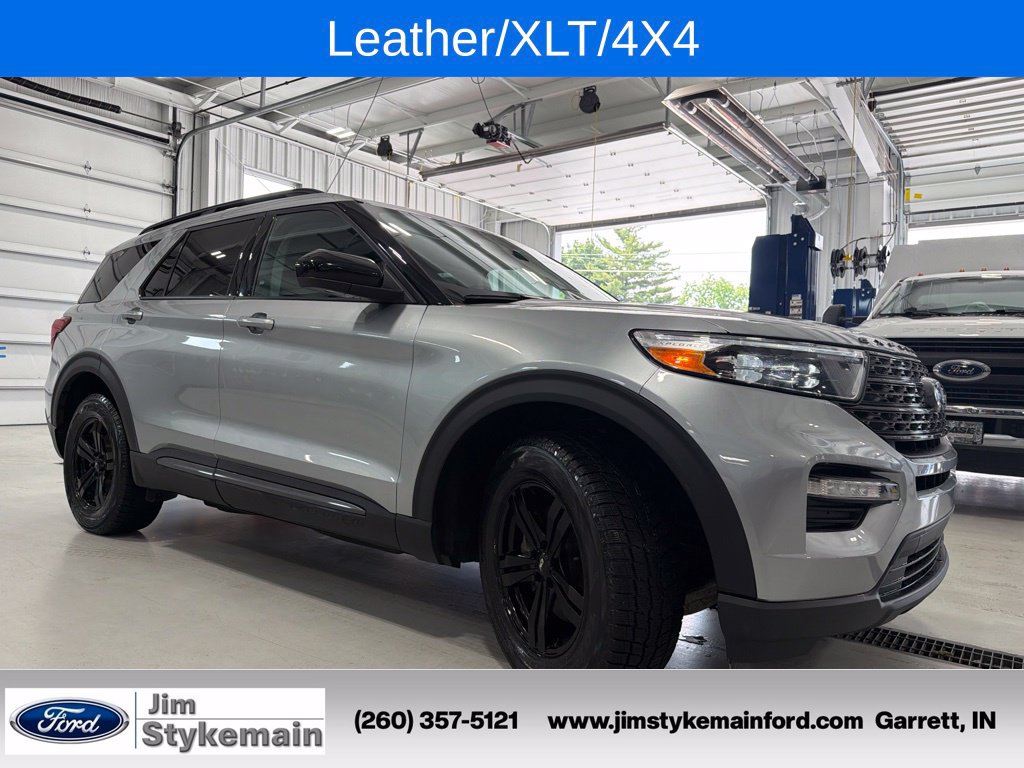 Used 2023 Ford Explorer XLT w/ XLT Sport Appearance Package AWD/4WD image 15