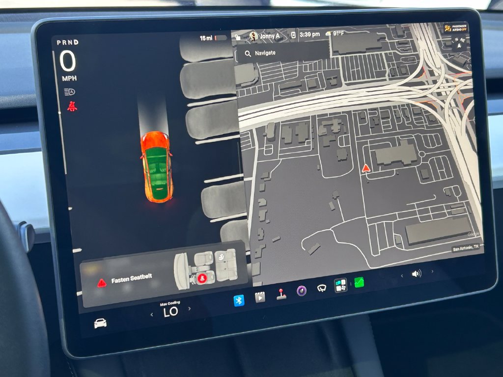 Used 2023 Tesla Model Y Long Range AWD/4WD image 27