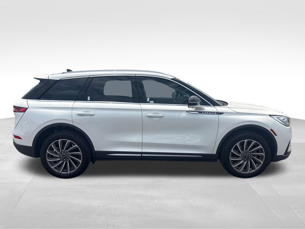 Used 2024 Lincoln Corsair Reserve w/ Equipment Group 201A AWD/4WD image 7