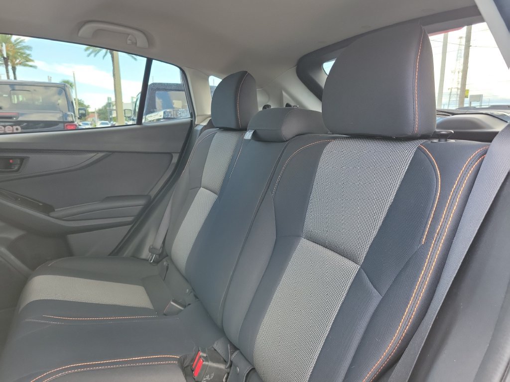 Used 2021 Subaru Crosstrek 2.0i Premium w/ Moonroof Package AWD/4WD image 10