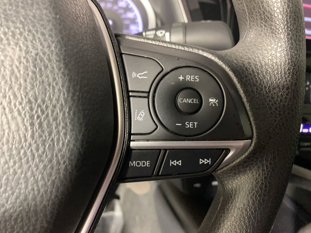 Used 2023 Toyota Camry LE image 22