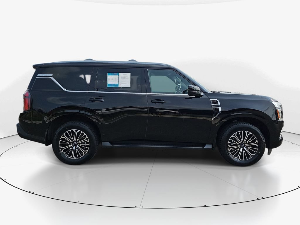 Used 2025 Nissan Armada Platinum RWD image 5