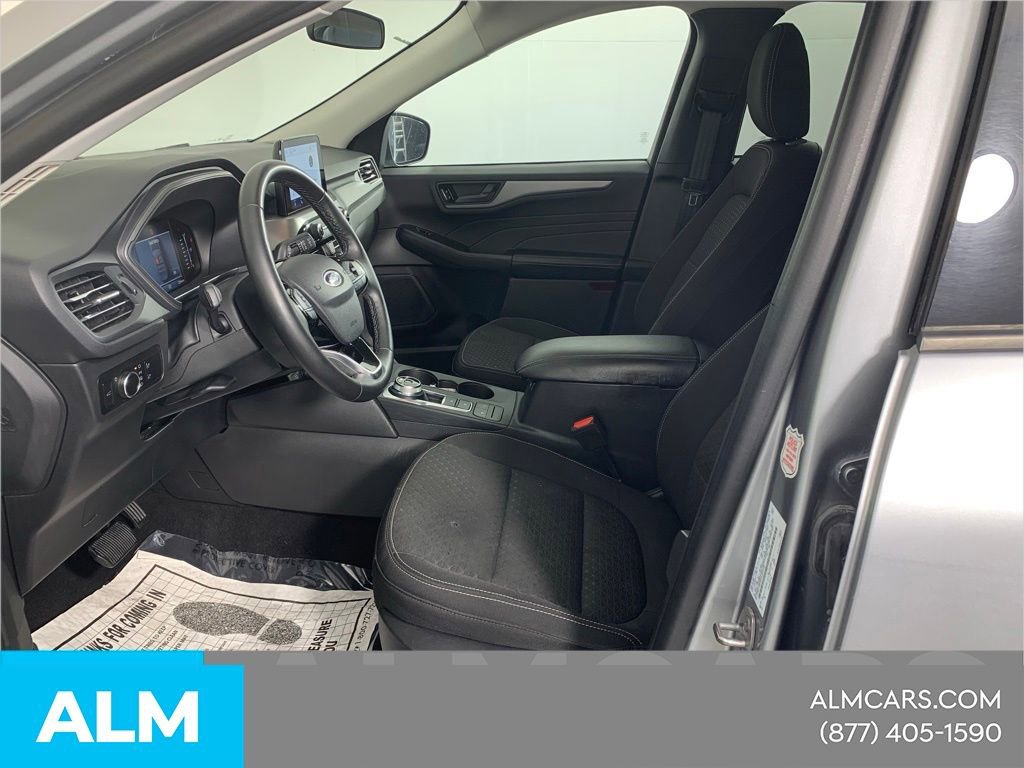 Used 2023 Ford Escape Active AWD/4WD image 11