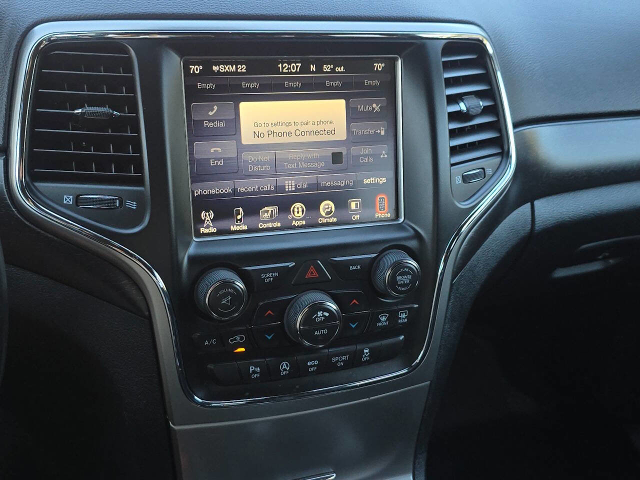 Used 2017 Jeep Grand Cherokee Altitude image 30