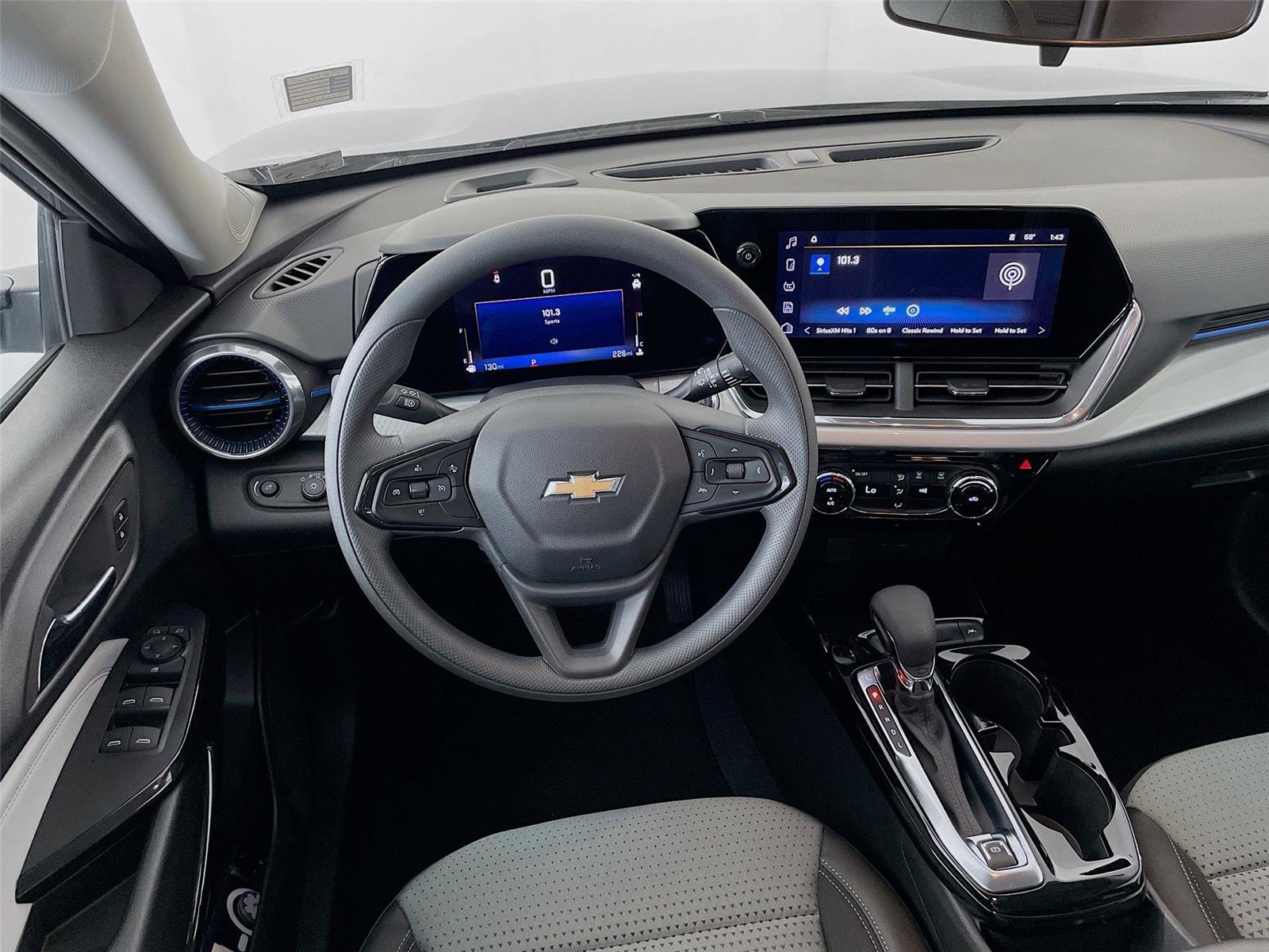 Used 2026 Chevrolet Trax LT image 23