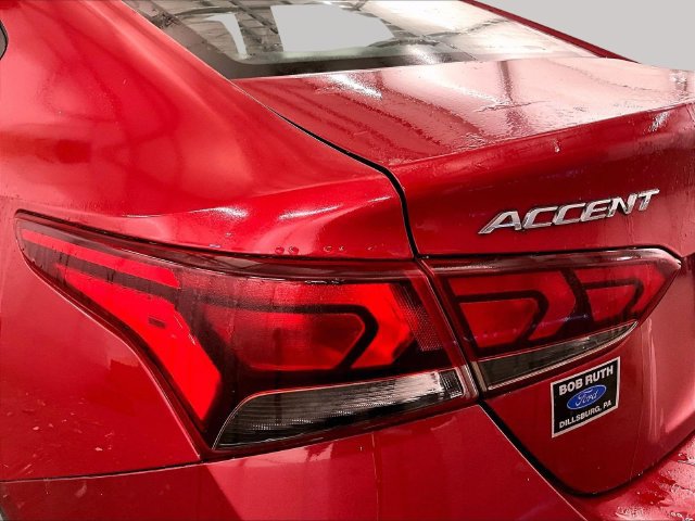 Used 2022 Hyundai Accent SE FWD image 28