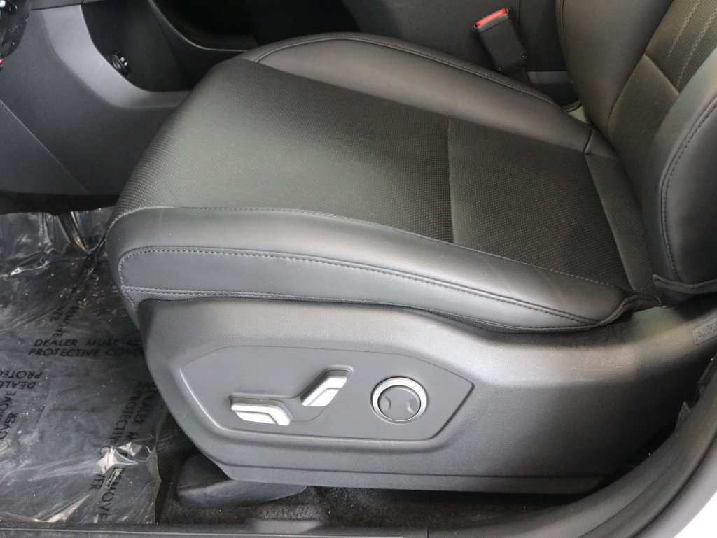 Used 2024 Hyundai Santa Fe XRT AWD/4WD image 23