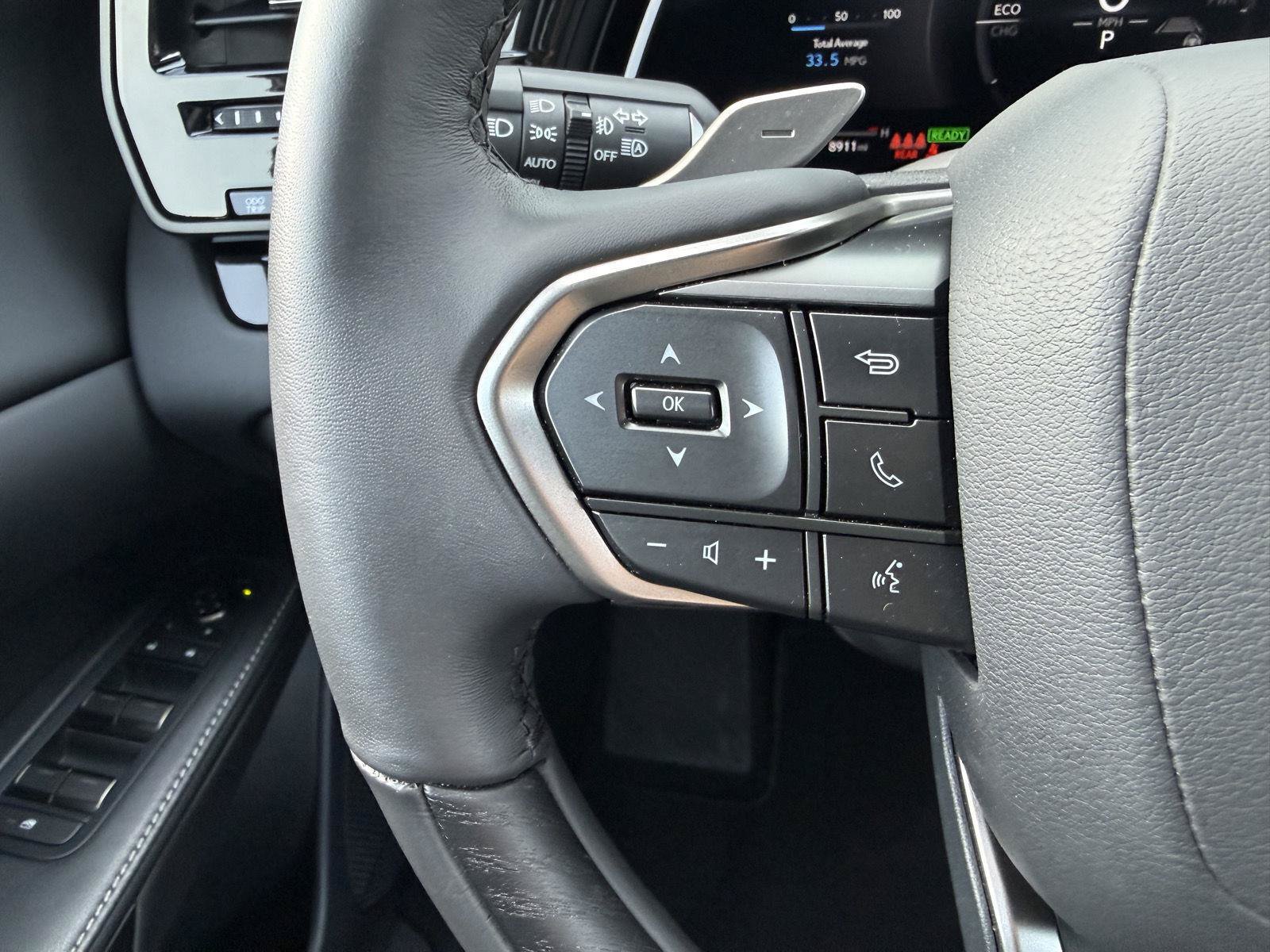 Used 2025 Lexus RX 350h AWD/4WD image 15