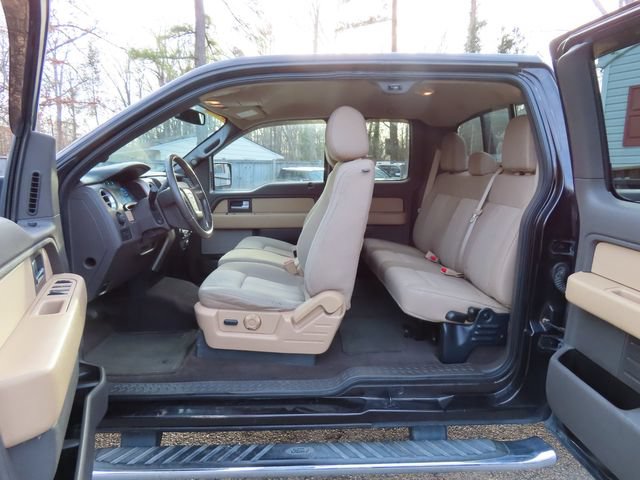 Used 2014 Ford F150 XLT w/ Equipment Group 302A Luxury AWD/4WD image 12