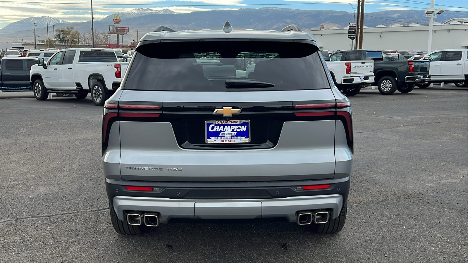 New 2026 Chevrolet Traverse LT w/ Driver Confidence Package image 6