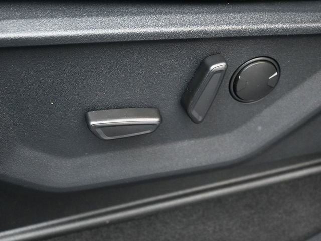 New 2026 Ford F350 Lariat image 14