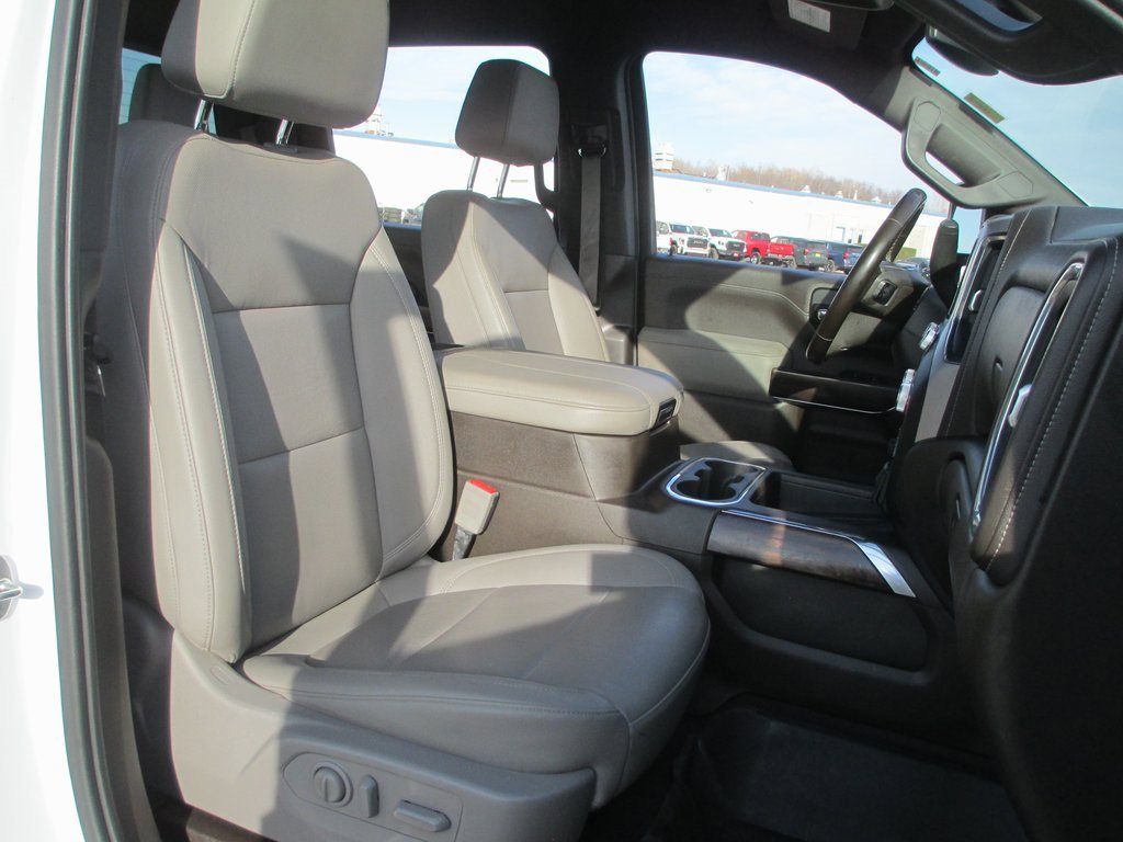 Used 2023 GMC Sierra 3500 SLT w/ SLT Premium Package image 21