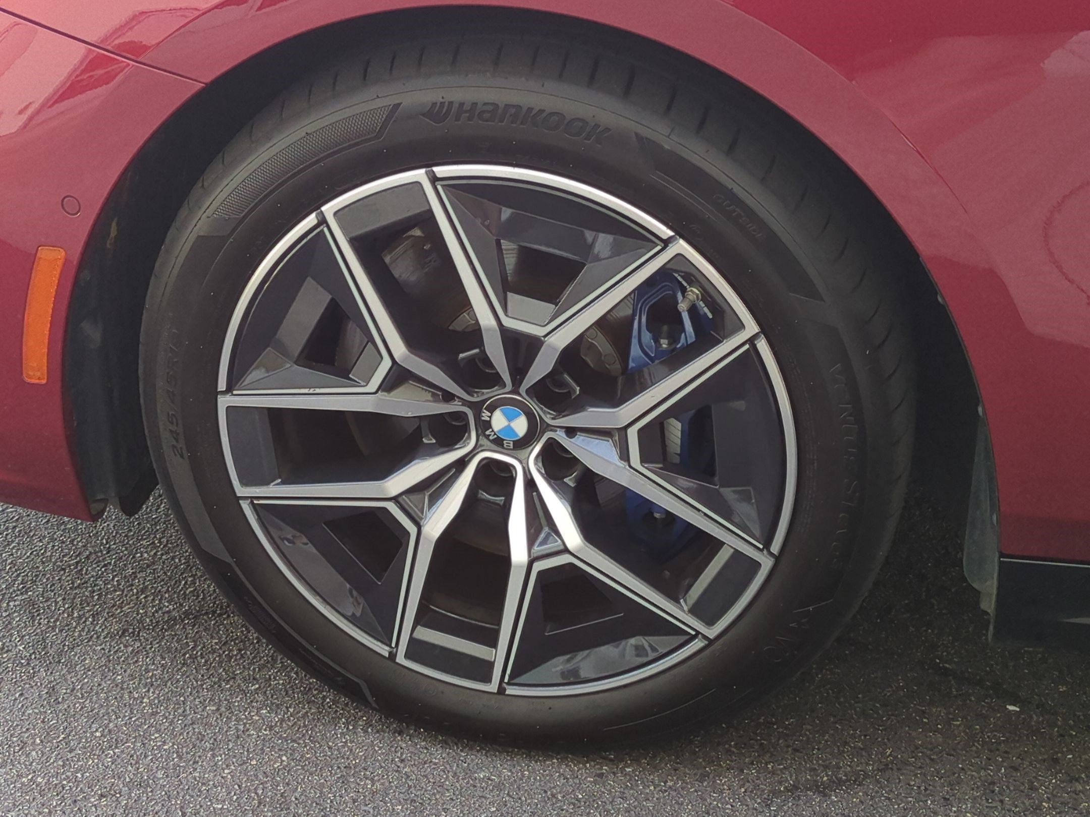 Used 2026 BMW i5 eDrive40 AWD/4WD image 12