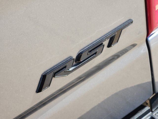 Used 2021 Chevrolet Silverado 1500 RST image 9