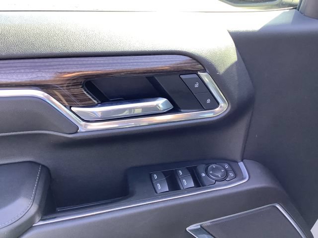 Used 2022 Chevrolet Silverado 1500 LT w/ Protection Package AWD/4WD image 10