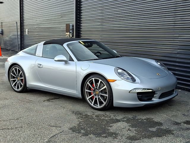 Certified 2015 Porsche 911 Targa 4S image 9