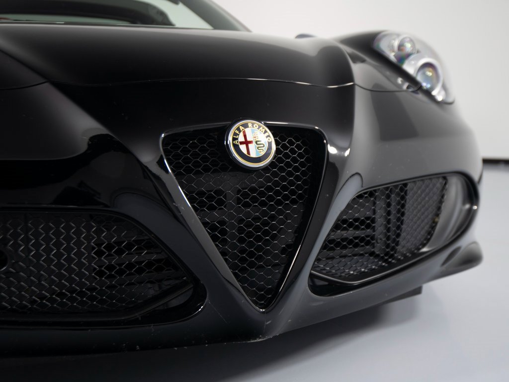 Used 2016 Alfa Romeo 4C Spider image 33