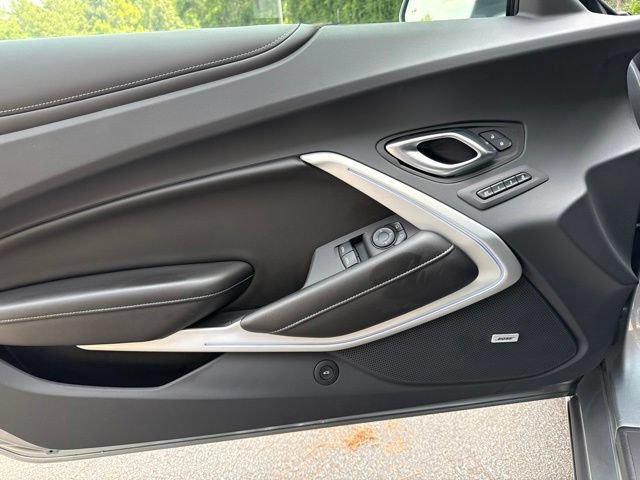 Used 2023 Chevrolet Camaro SS RWD image 9