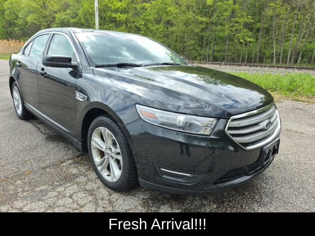 Used 2013 Ford Taurus SEL FWD image 10