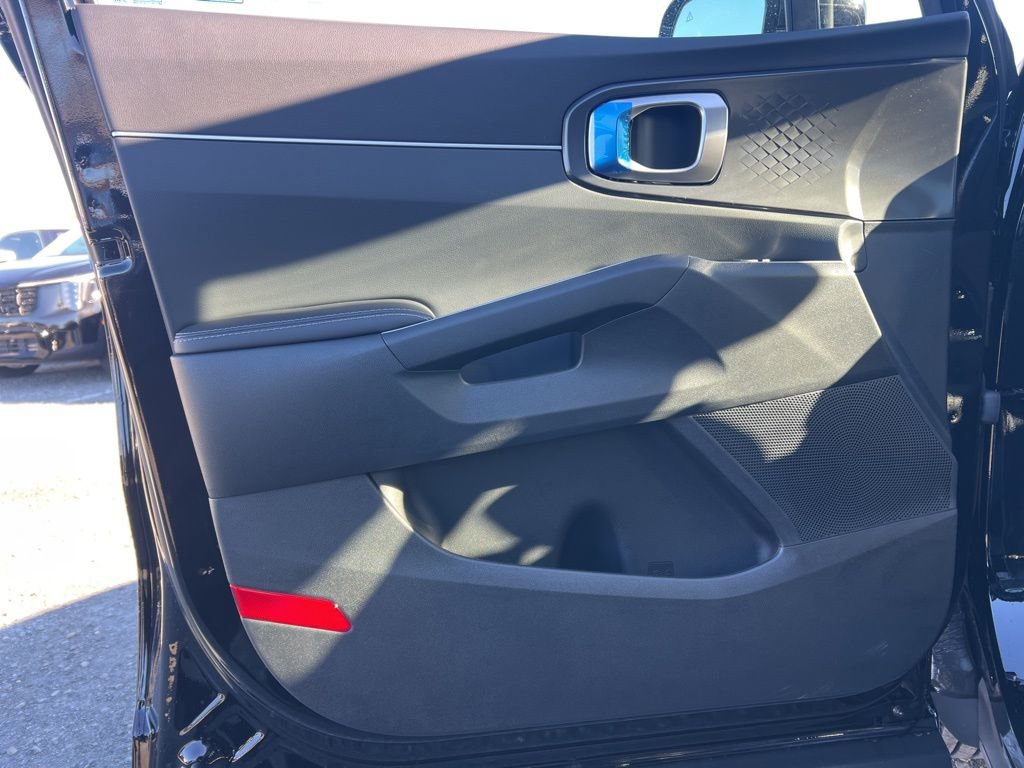 New 2026 Kia Sorento S w/ S Panoramic Sunroof Package image 8