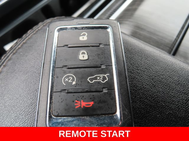 Used 2023 Jeep Wagoneer L Series II AWD/4WD image 41