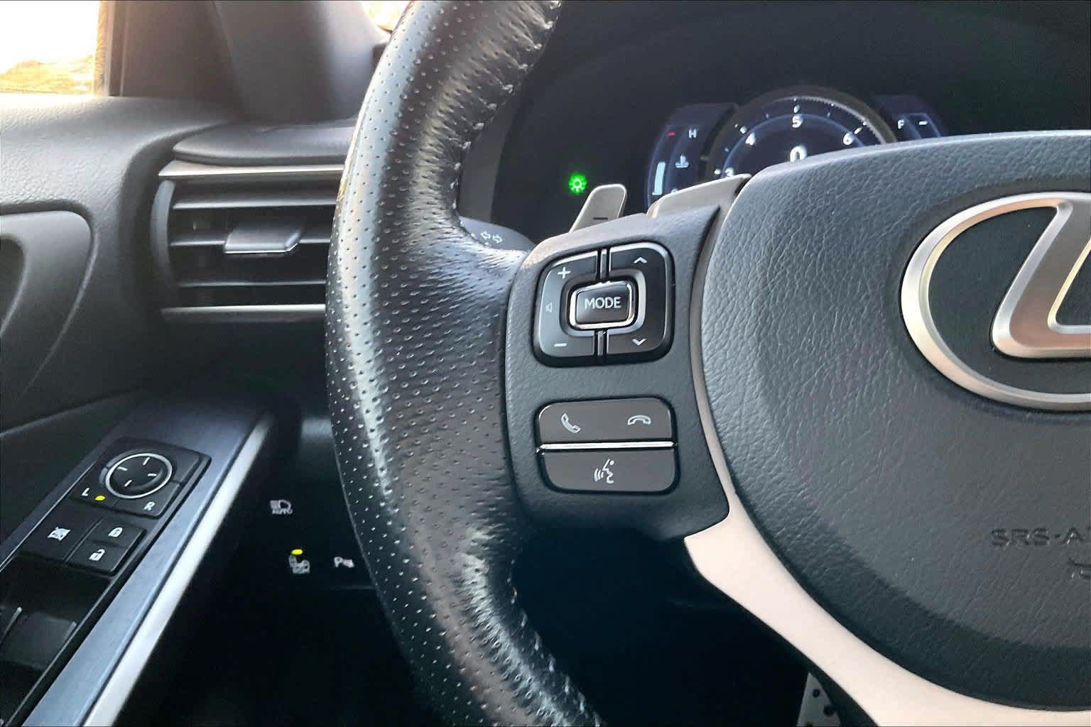 Used 2020 Lexus IS 300 F Sport w/ Blackline Edition AWD/4WD image 22