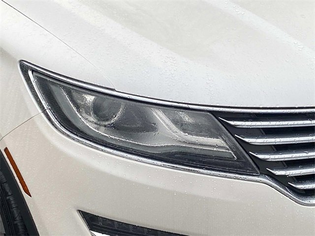 Used 2016 Lincoln MKC Premiere image 4