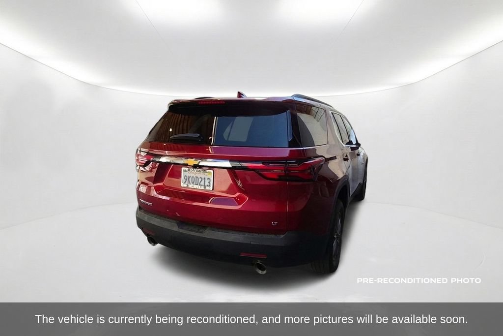 Used 2023 Chevrolet Traverse LT w/ LPO, Roadside Safety Package FWD image 6