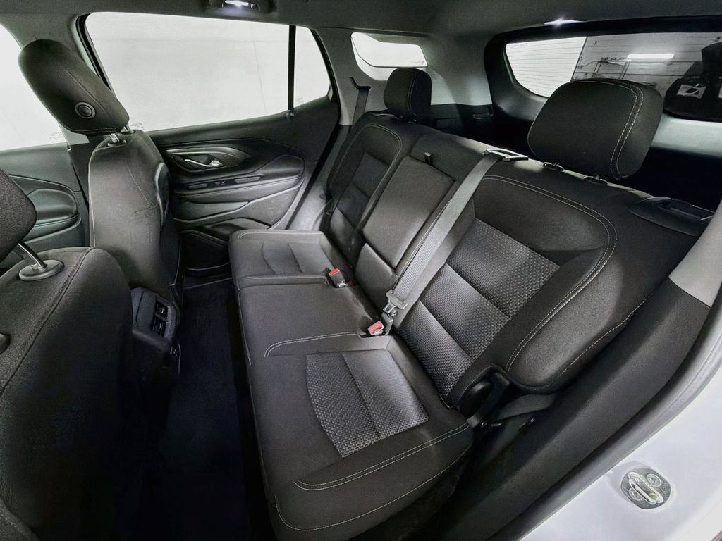 Used 2024 GMC Terrain SLE w/ Driver Convenience Package AWD/4WD image 22
