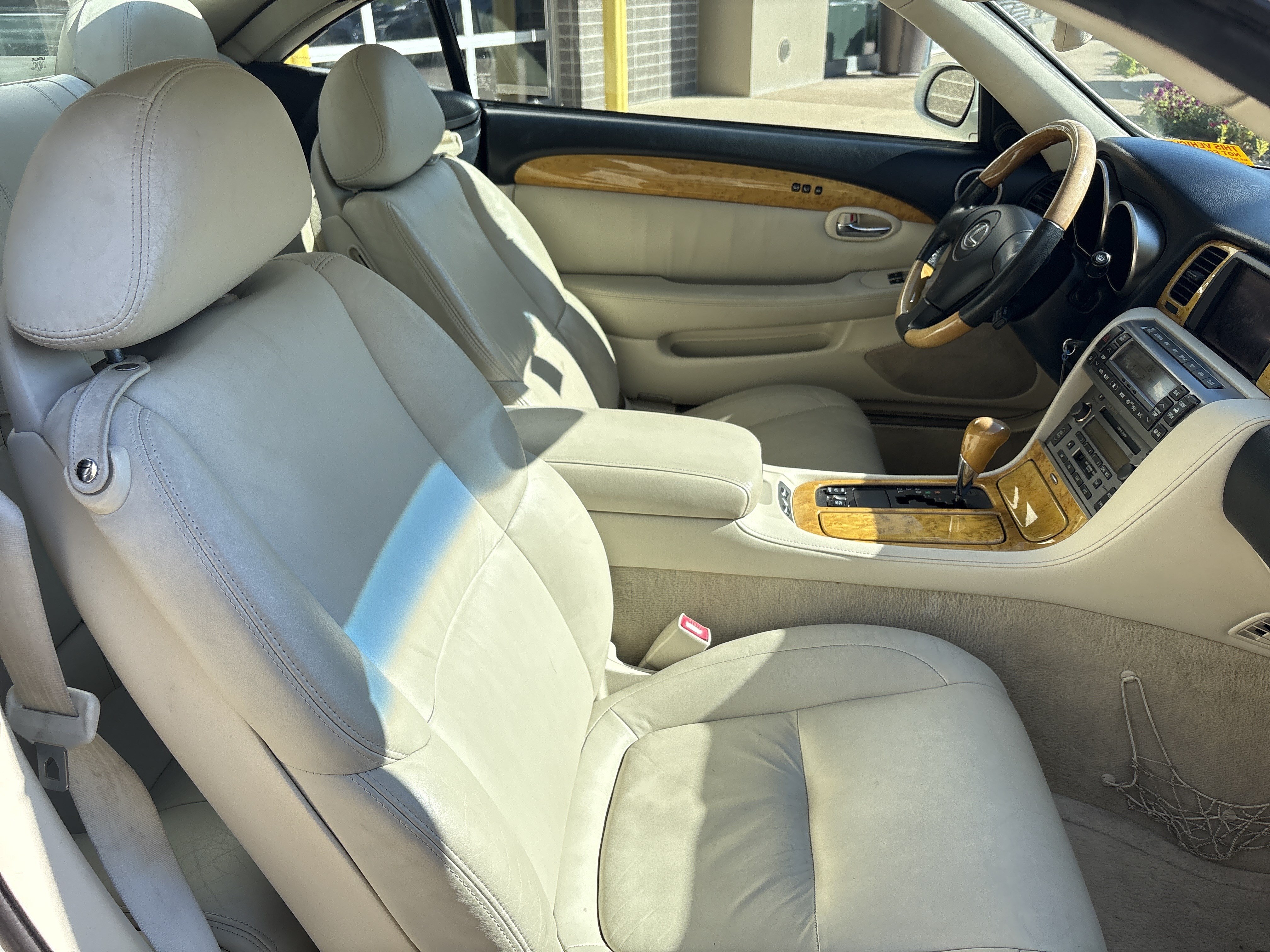 Used 2003 Lexus SC 430 Convertible RWD image 27