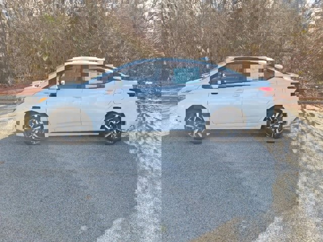 New 2025 Nissan Versa SV w/ Trunk Package image 1