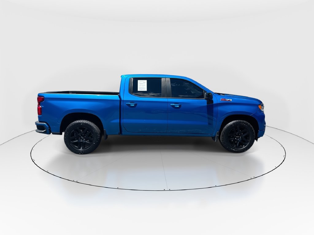 Used 2023 Chevrolet Silverado 1500 RST w/ Z71 Off-Road Package AWD/4WD image 9