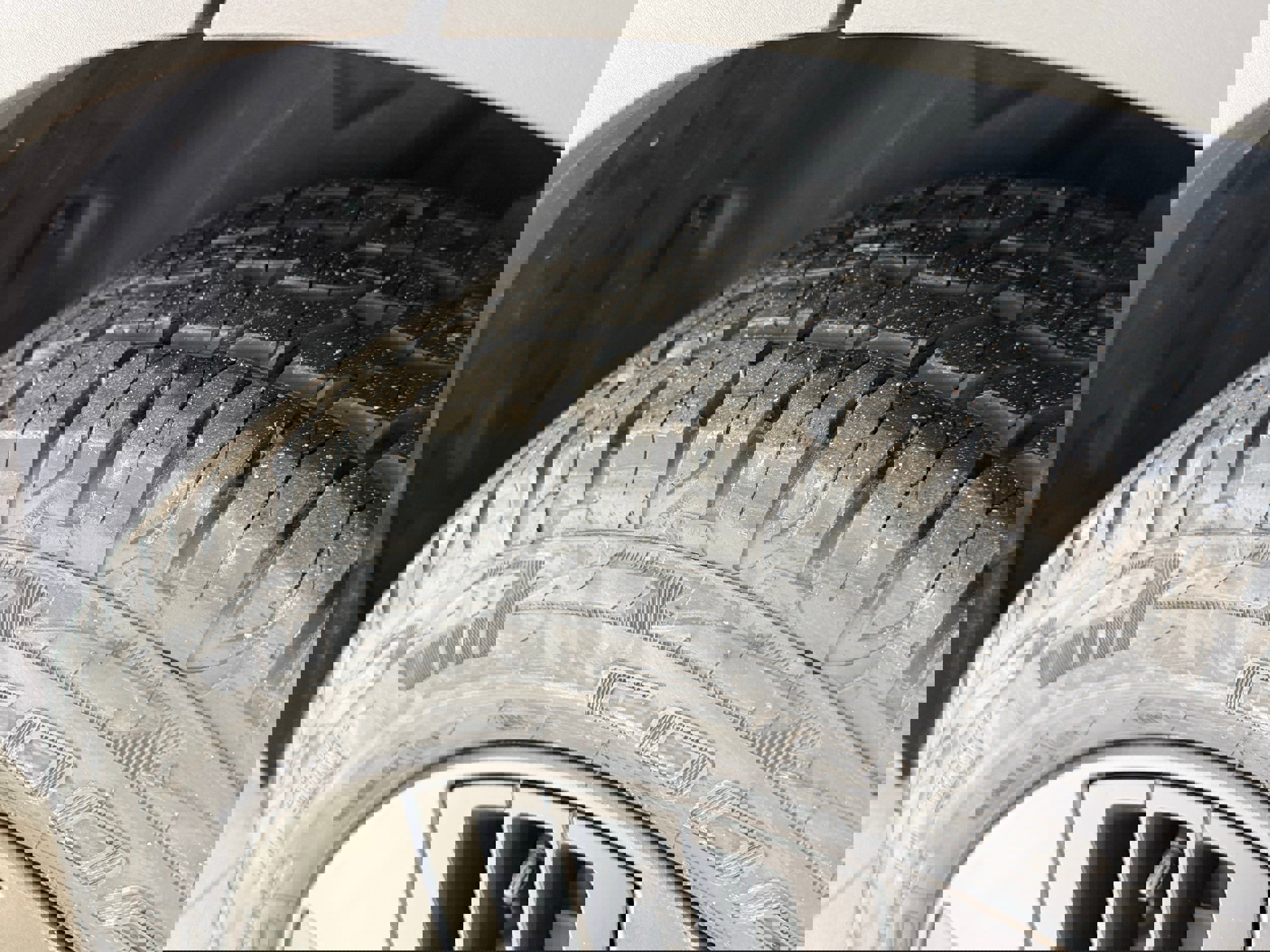 New 2026 Volvo EX30 Cross Country Ultra w/ Protection Package Premier image 13