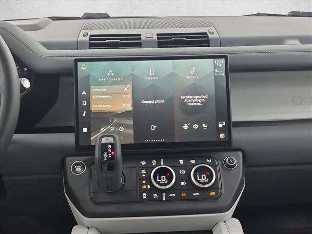 Certified 2026 Land Rover Defender 110 S AWD/4WD image 15