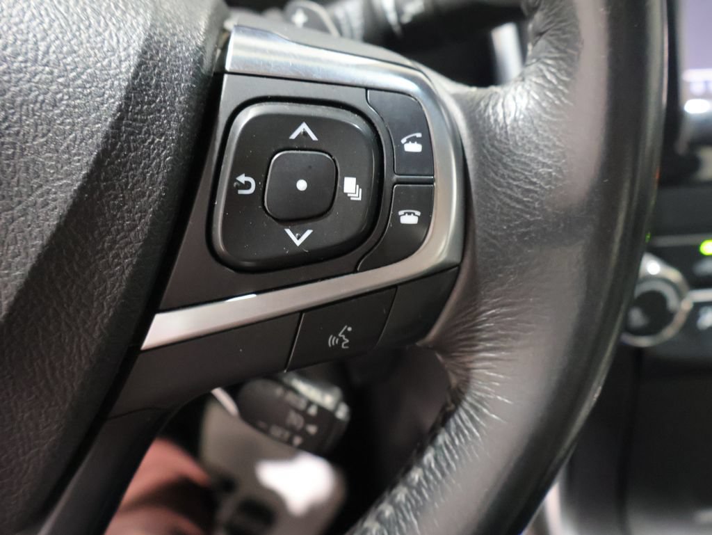 Used 2015 Toyota Camry SE FWD image 32