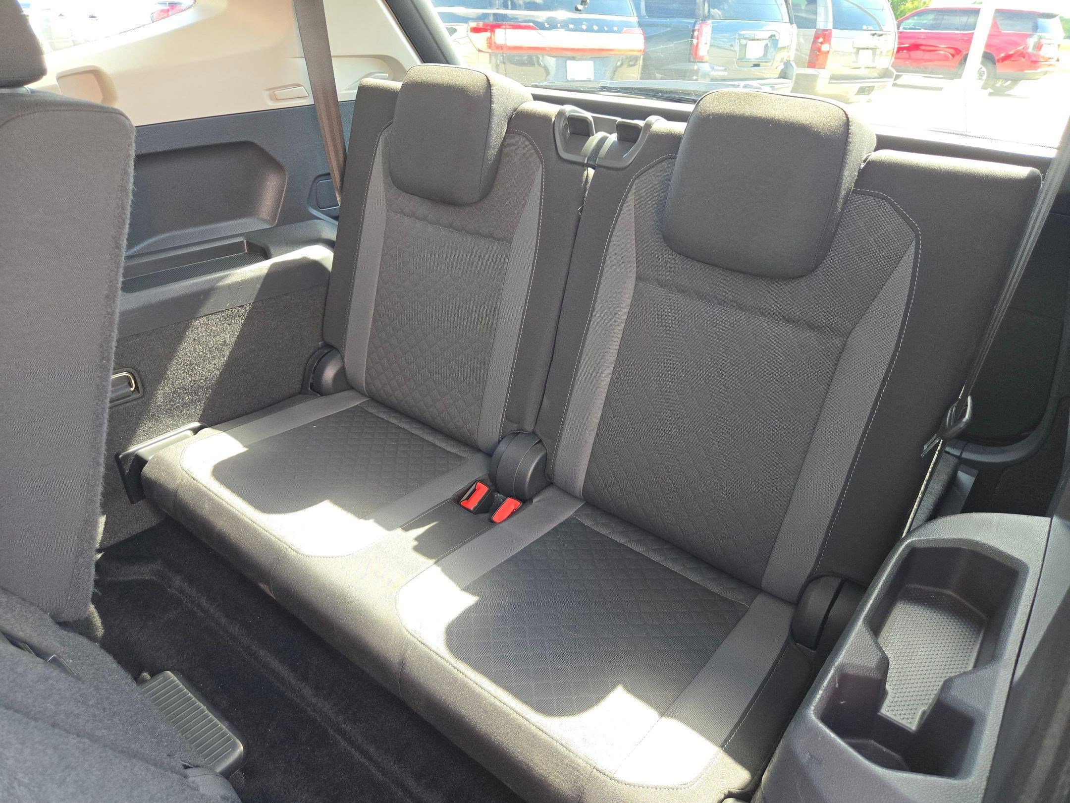 Used 2020 Volkswagen Tiguan S FWD image 15