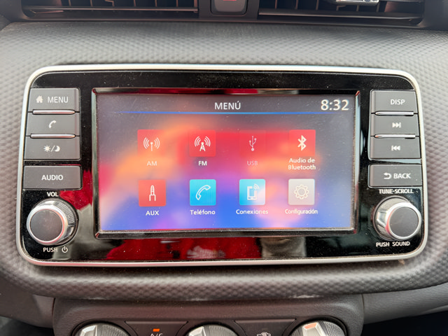 Certified 2025 Nissan Kicks Play S FWD image 12