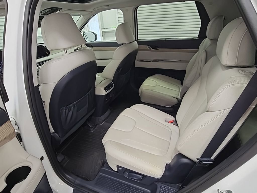 Used 2021 Hyundai Palisade SEL w/ Premium Package image 33