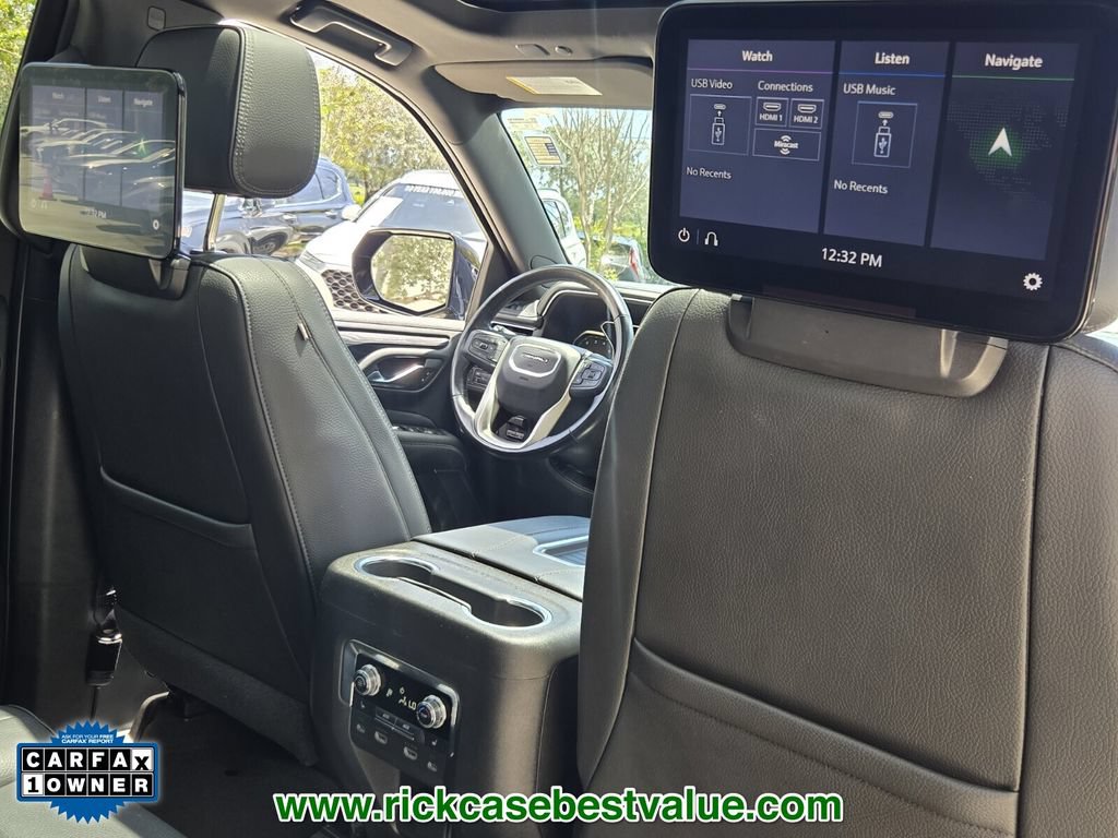 Used 2021 GMC Yukon XL Denali w/ Denali Ultimate Package RWD image 18